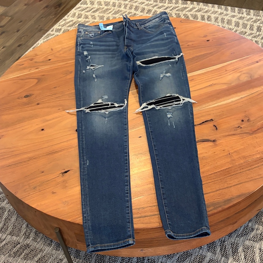 ❄️ Authentic Used dry cleaned Amiri jeans
